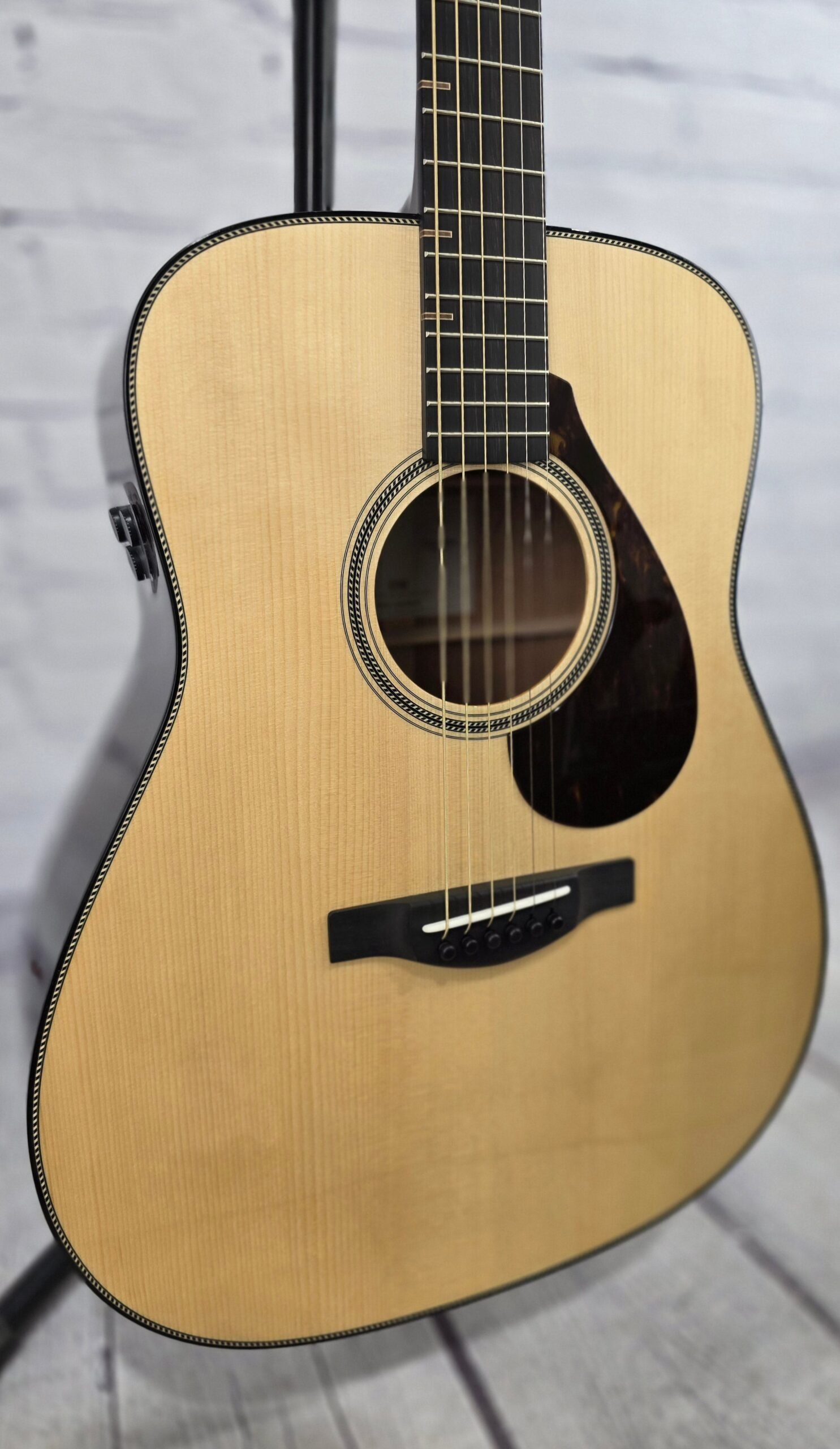 yamaha fg9 mx dreadnaught acoustic guitar spruce mahogany w/atmosfeel pickup yamaha fg9 mx dreadnaught acoustic guitar spruce mahogany w/atmosfeel pickup