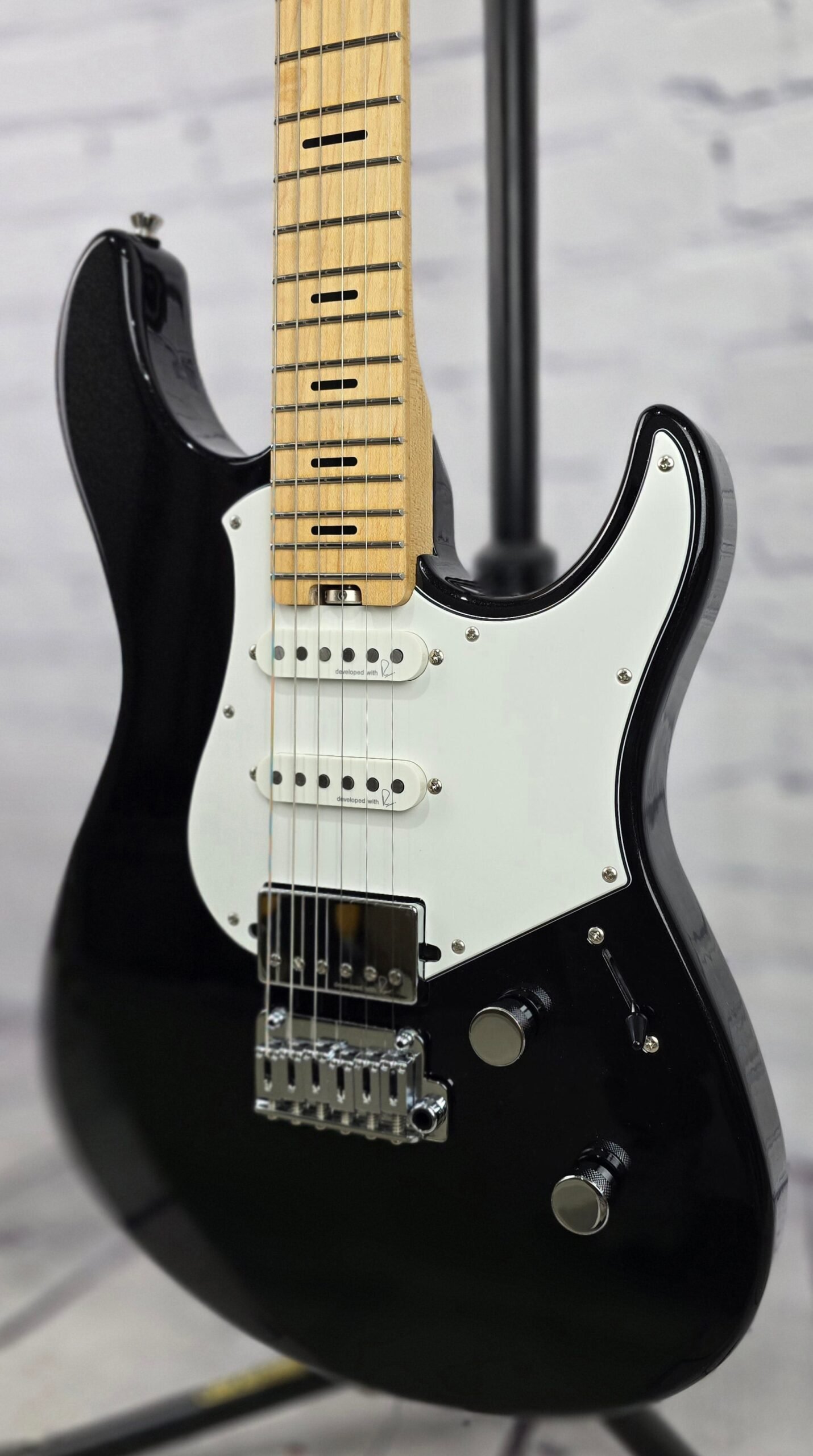 yamaha pacifica professional pacp12m bm 6 string electric guitar black metallic maple yamaha pacifica professional pacp12m bm 6 string electric guitar black metallic maple