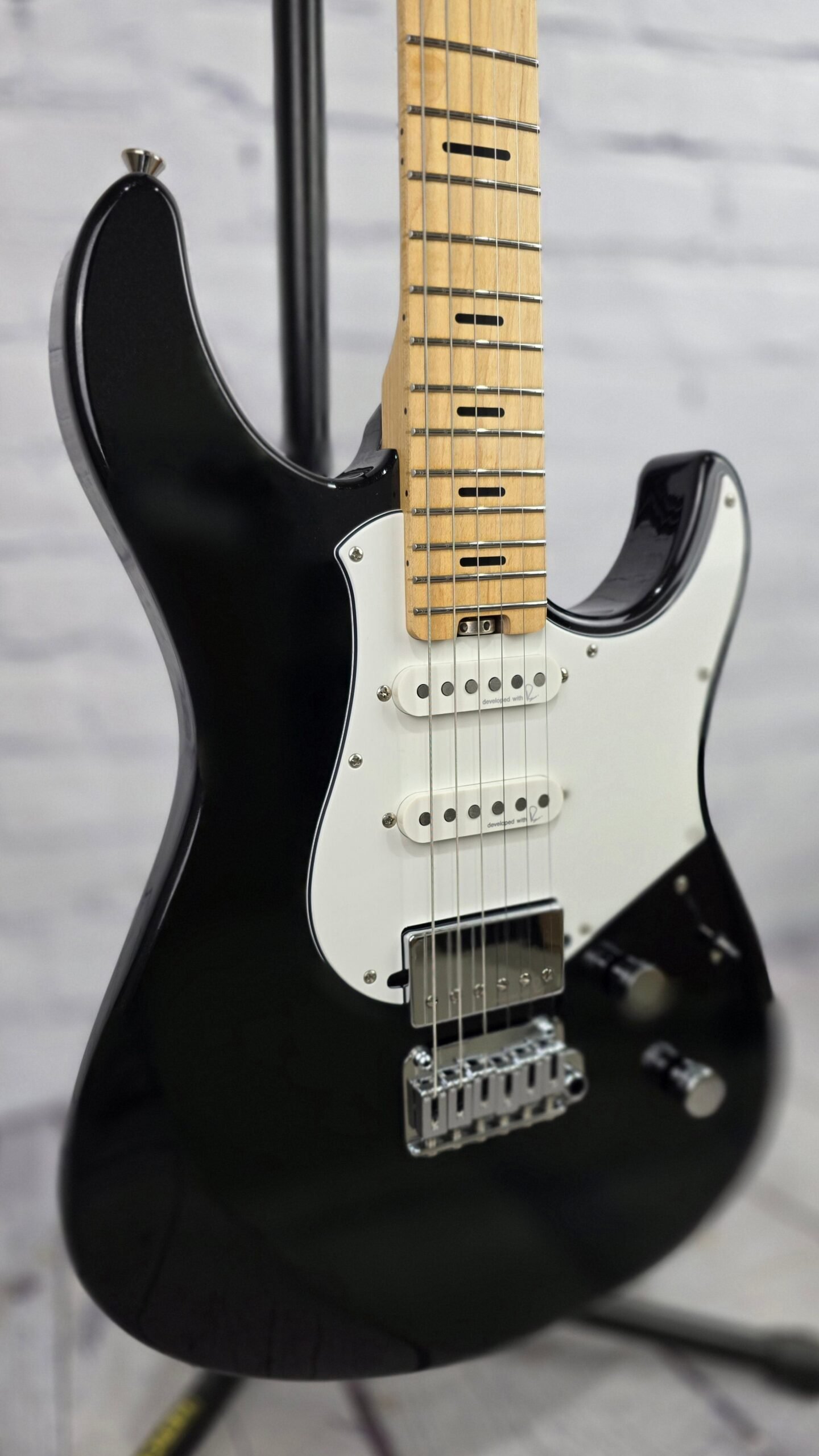 yamaha pacifica professional pacp12m bm 6 string electric guitar black metallic maple yamaha pacifica professional pacp12m bm 6 string electric guitar black metallic maple