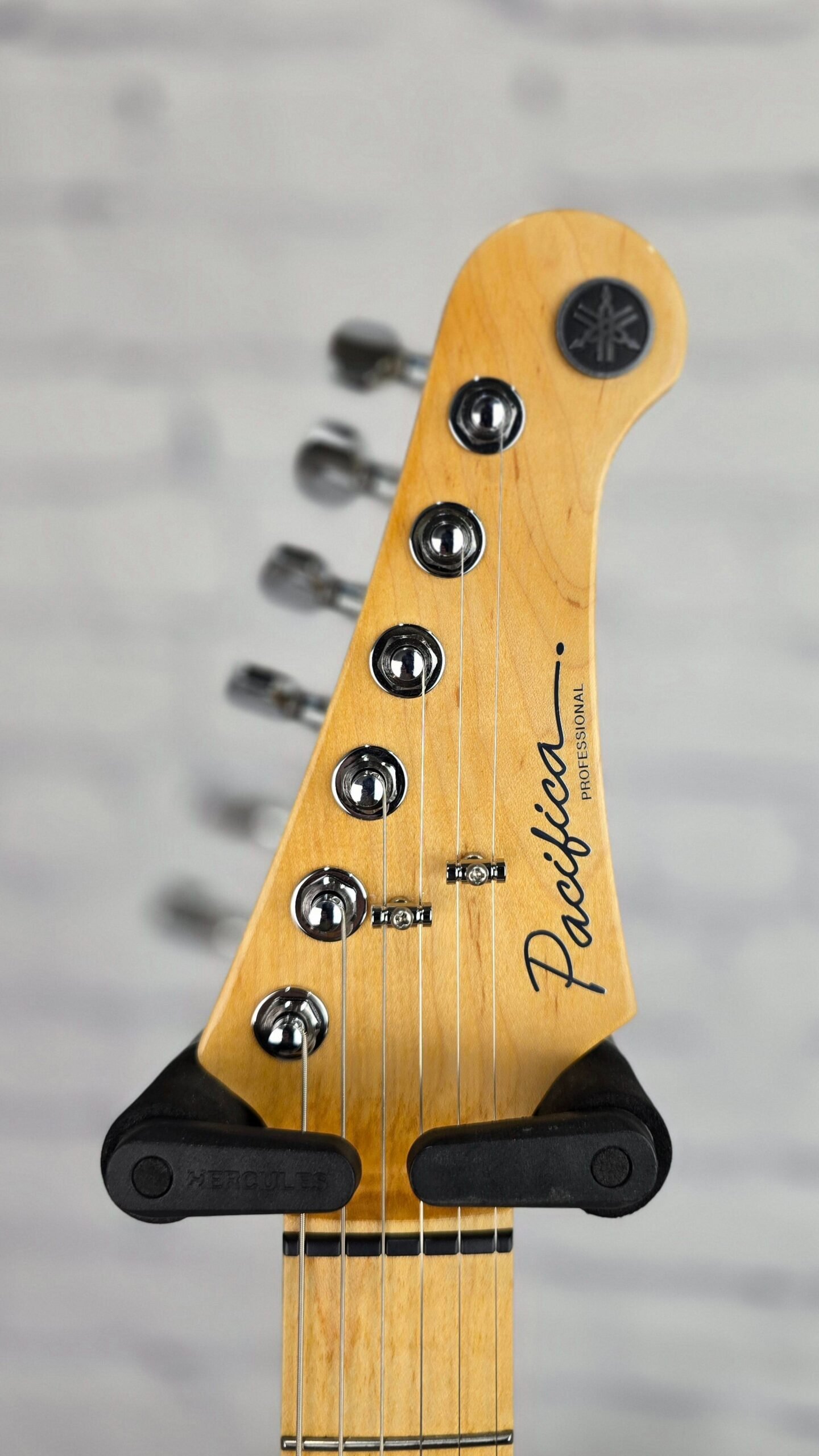 yamaha pacifica professional pacp12m bm 6 string electric guitar black metallic maple yamaha pacifica professional pacp12m bm 6 string electric guitar black metallic maple