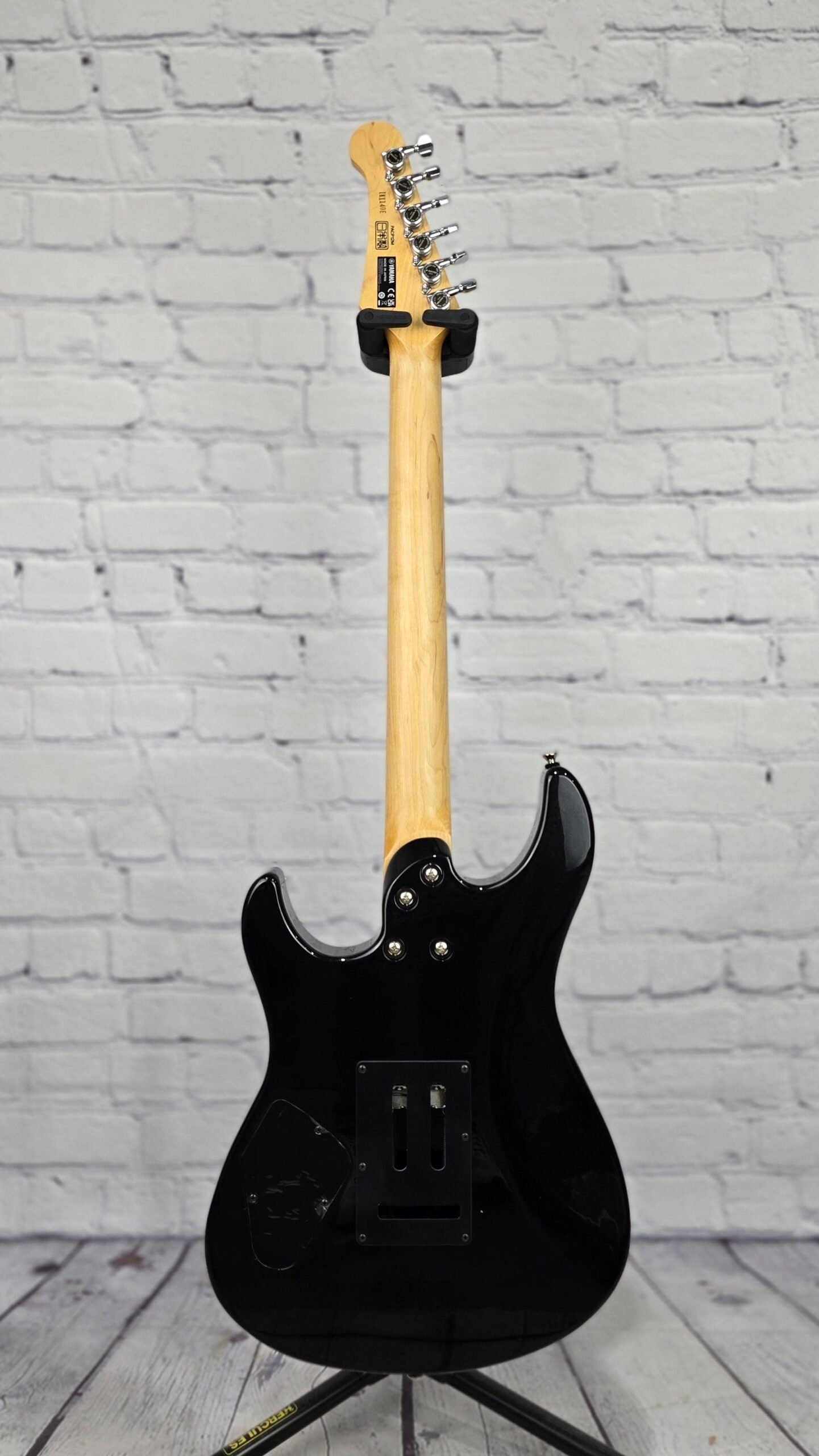 yamaha pacifica professional pacp12m bm 6 string electric guitar black metallic maple yamaha pacifica professional pacp12m bm 6 string electric guitar black metallic maple