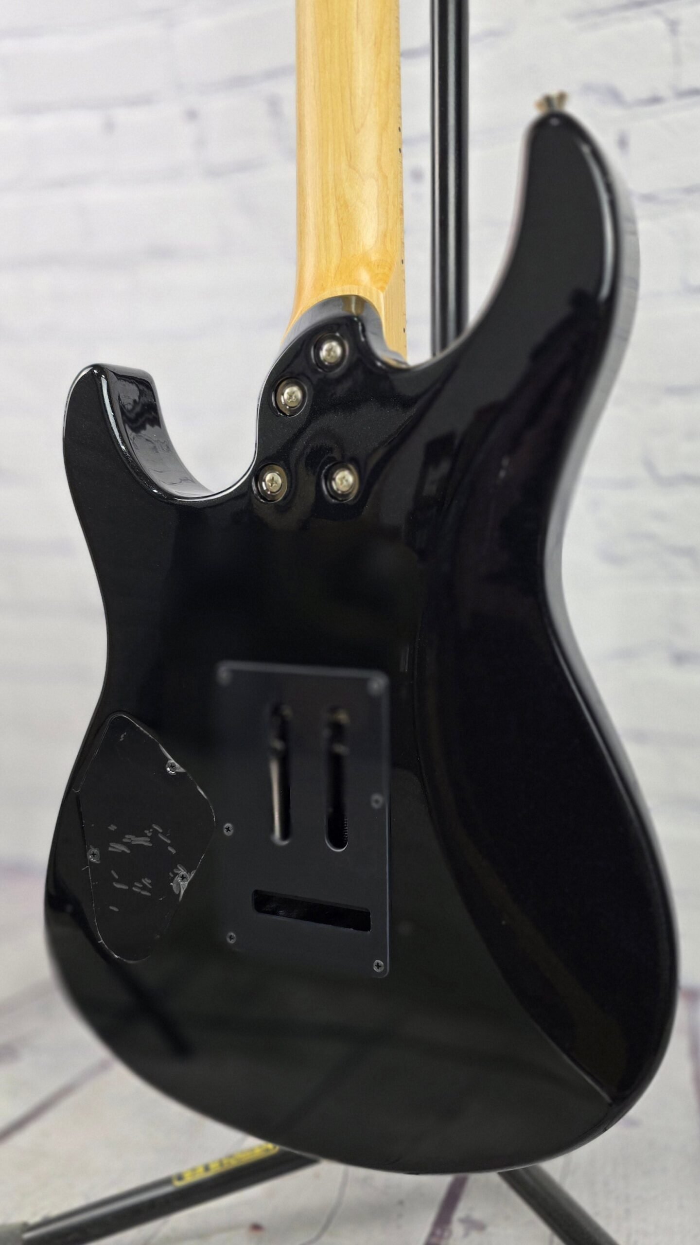 yamaha pacifica professional pacp12m bm 6 string electric guitar black metallic maple yamaha pacifica professional pacp12m bm 6 string electric guitar black metallic maple