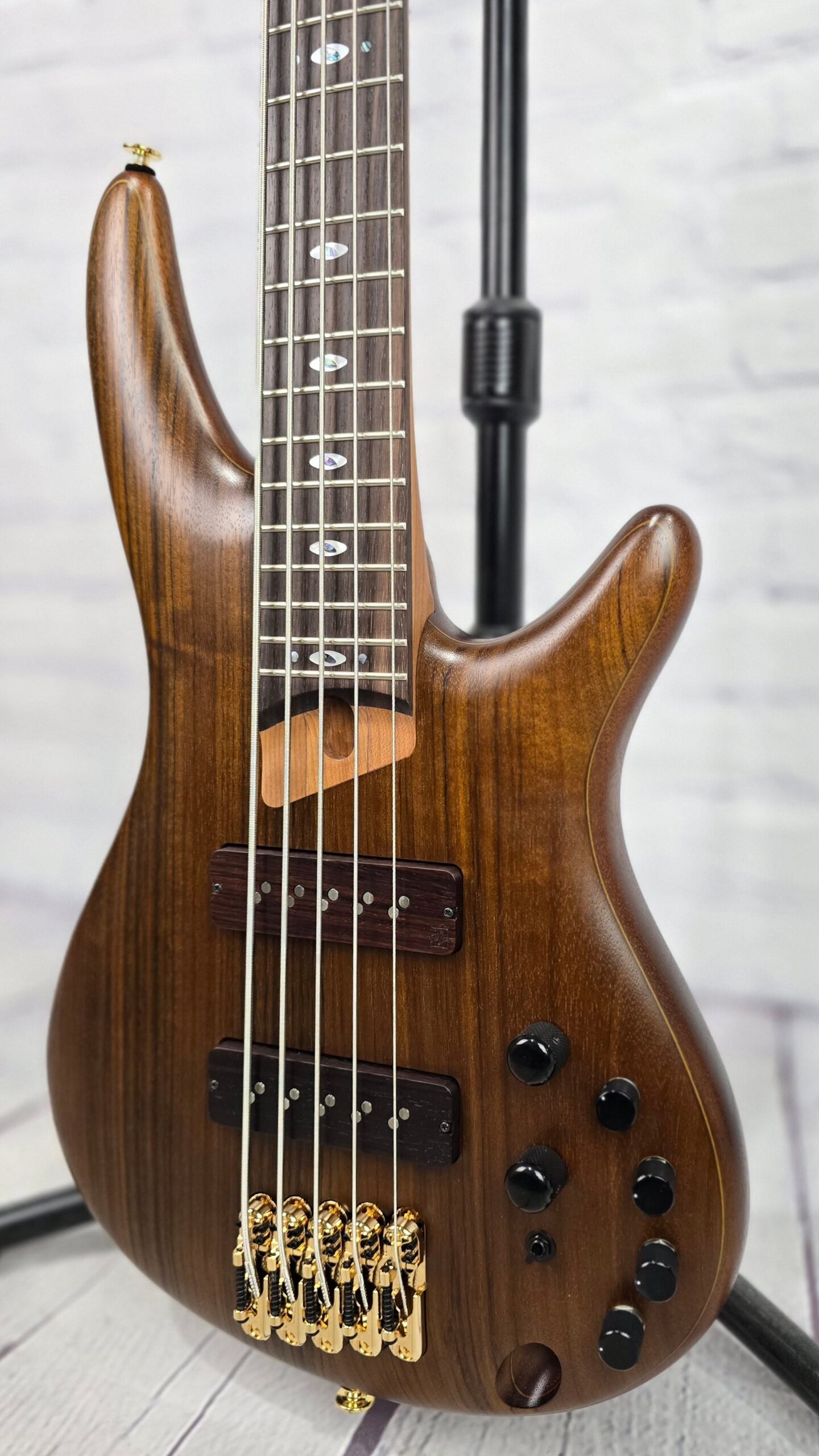 ibanez prestige sr5505 mhf 5 string bass mocha flat ibanez prestige sr5505 mhf 5 string bass mocha flat