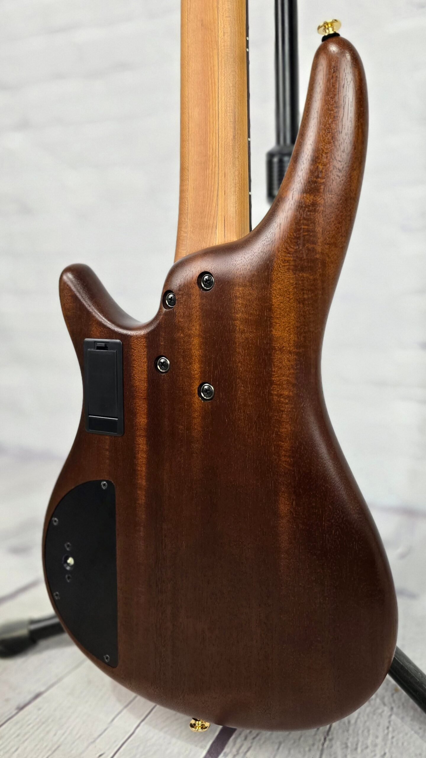 ibanez prestige sr5505 mhf 5 string bass mocha flat ibanez prestige sr5505 mhf 5 string bass mocha flat