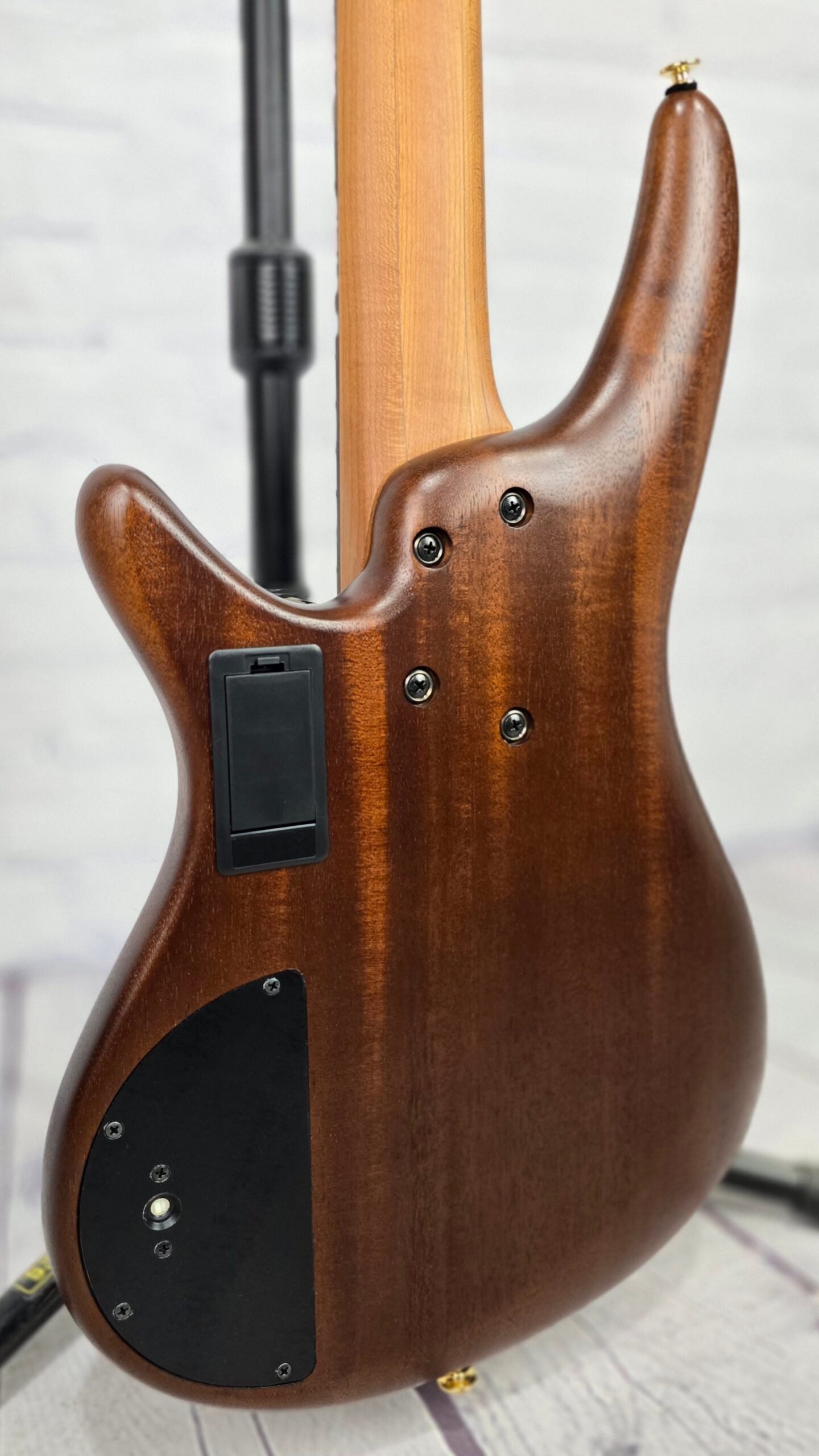 ibanez prestige sr5505 mhf 5 string bass mocha flat ibanez prestige sr5505 mhf 5 string bass mocha flat